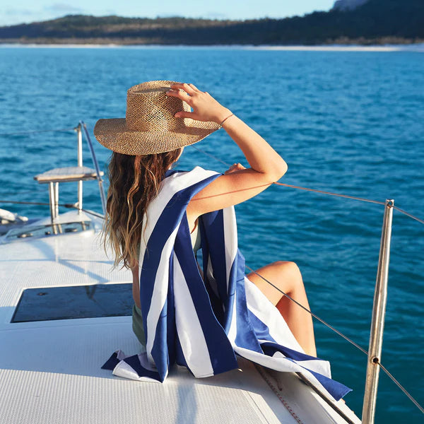 Dock & Bay towel - Navy